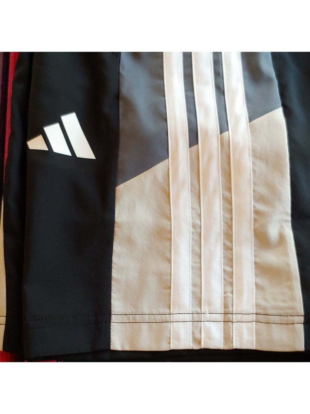 Adidas Men's Training Athletic Shorts Black and White Stripes Size Large NWT - Picture 6 of 16